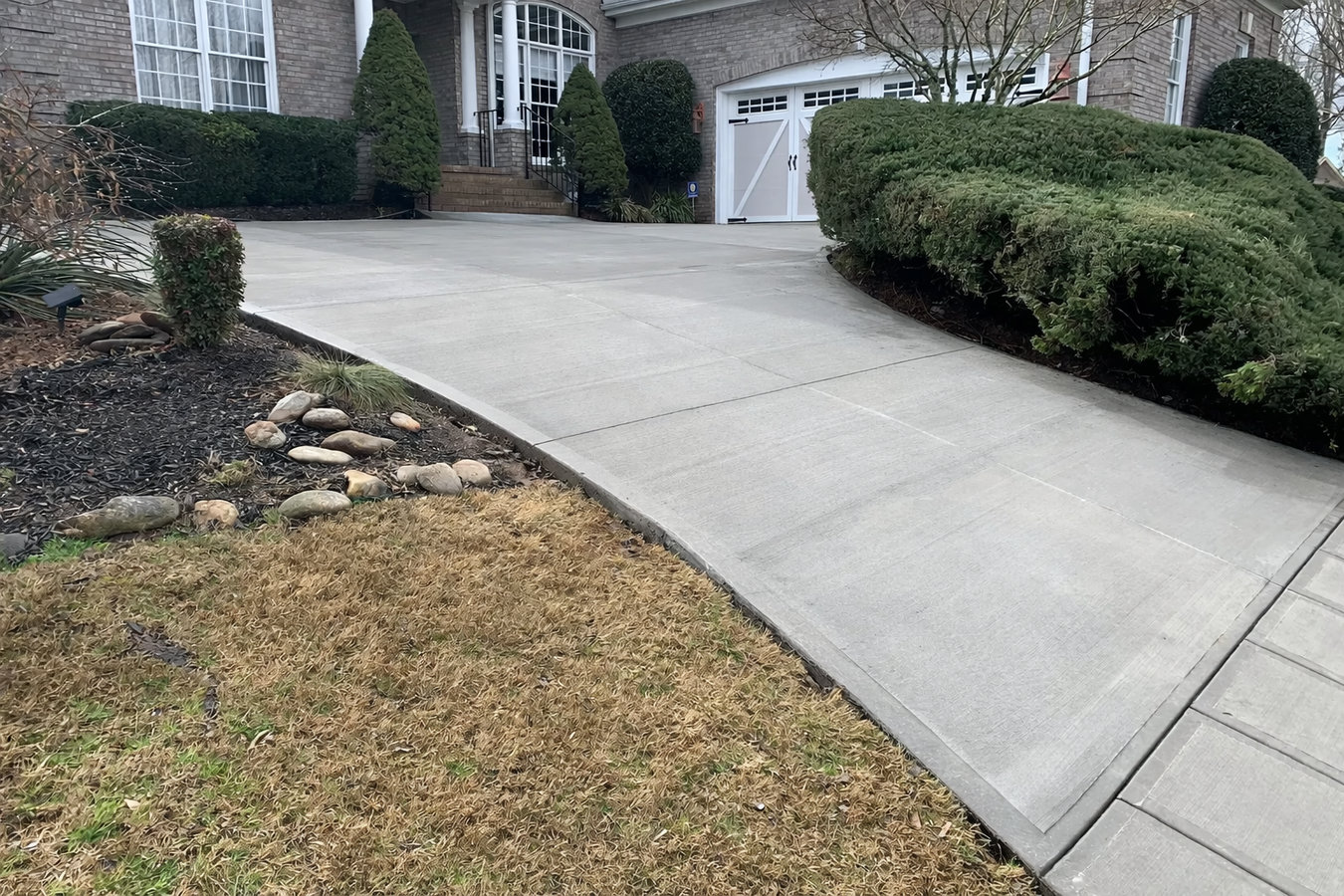 Concrete driveway building